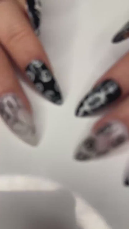 Gothic Skull Halloween Press On Nails | Black & White Creepy Nail Art | Halloween Horror Inspired | Unique Gothic Nail Set| JB150HC